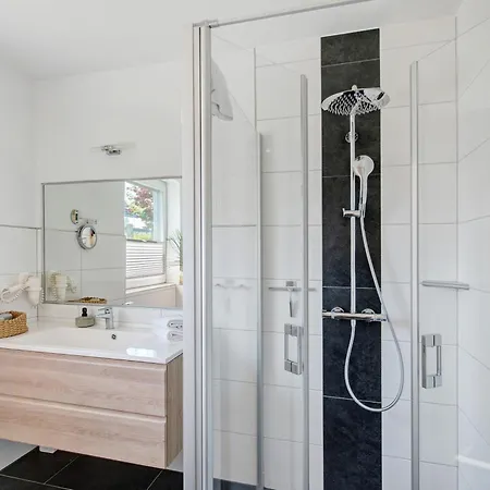 Haus Seeblick Сasa de vacaciones Göhren-Lebbin