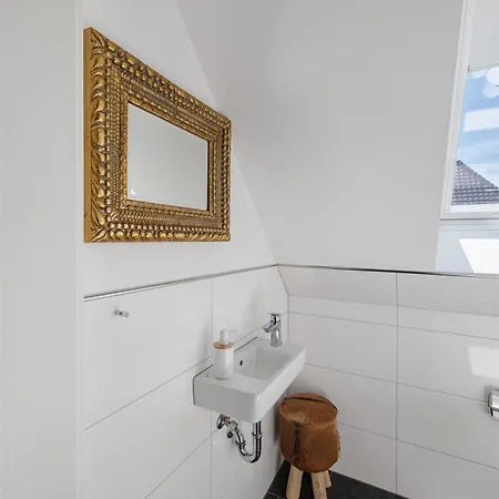 Haus Seeblick Ferienhaus *